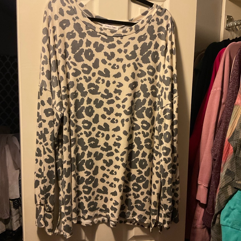 Gray Leopard Print Women's Top
